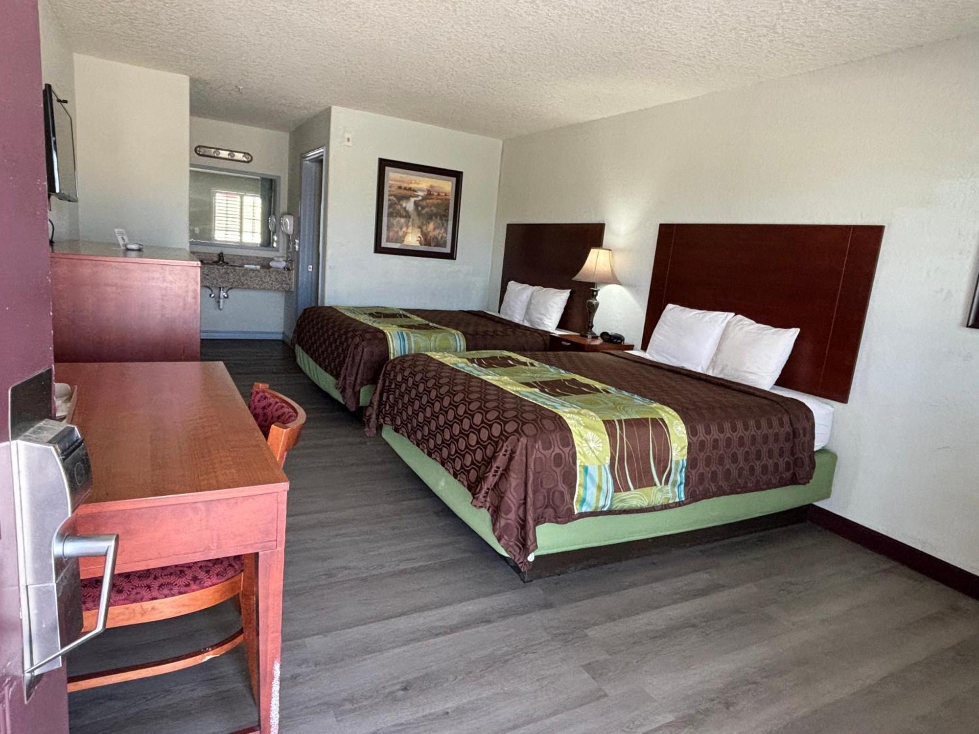 Hotel Bien Venido Pearsall Ngoại thất bức ảnh
