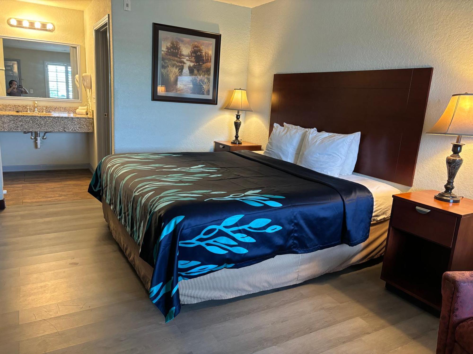 Hotel Bien Venido Pearsall Ngoại thất bức ảnh